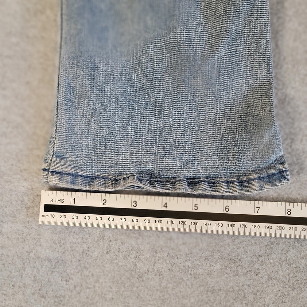 True Religion Becca Mid Rise Bootcut Jeans Light Wash Pink Stitch Size 26 - Picture 6 of 11
